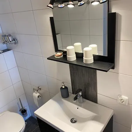 Appartement Strandnahes Studio Mit Eigenem Balkon *